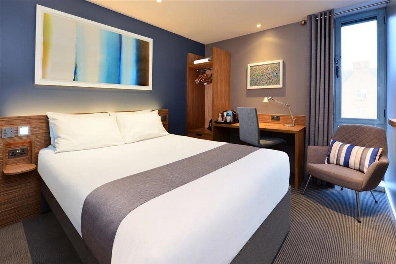 Travelodge London City Exterior foto
